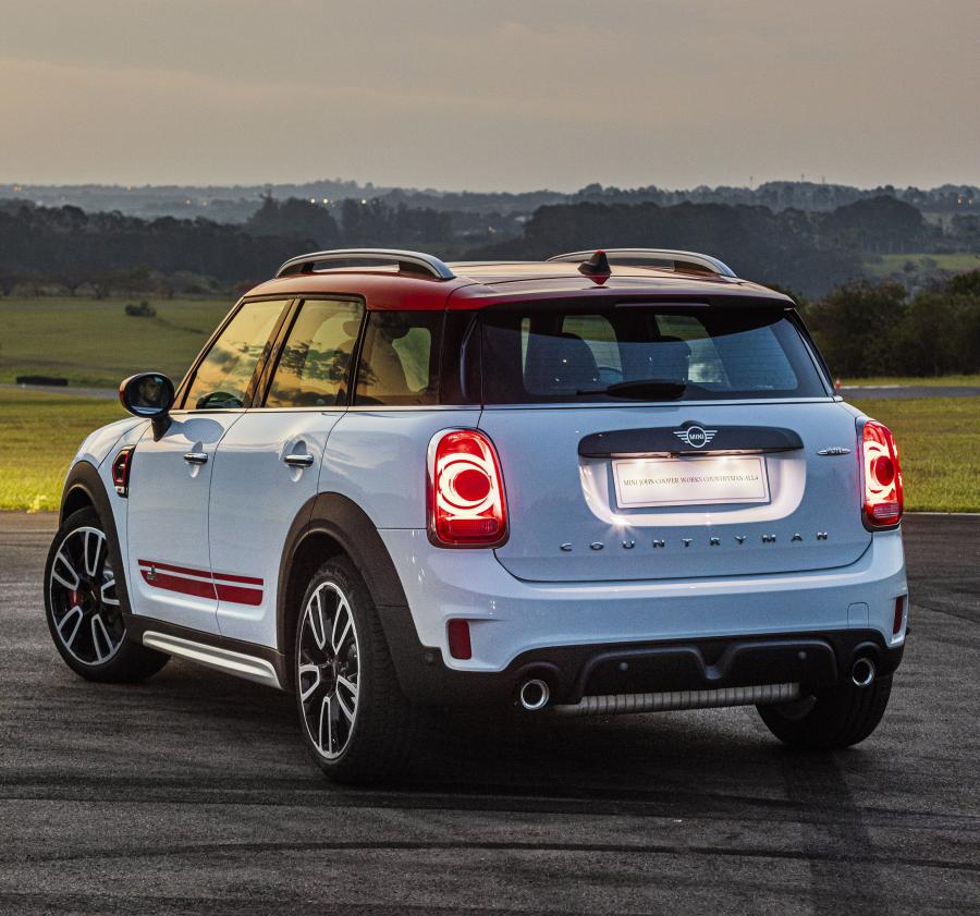  Mini John Cooper Works Countryman (F60) 2017 года  (LA) (фото 15 из 41)